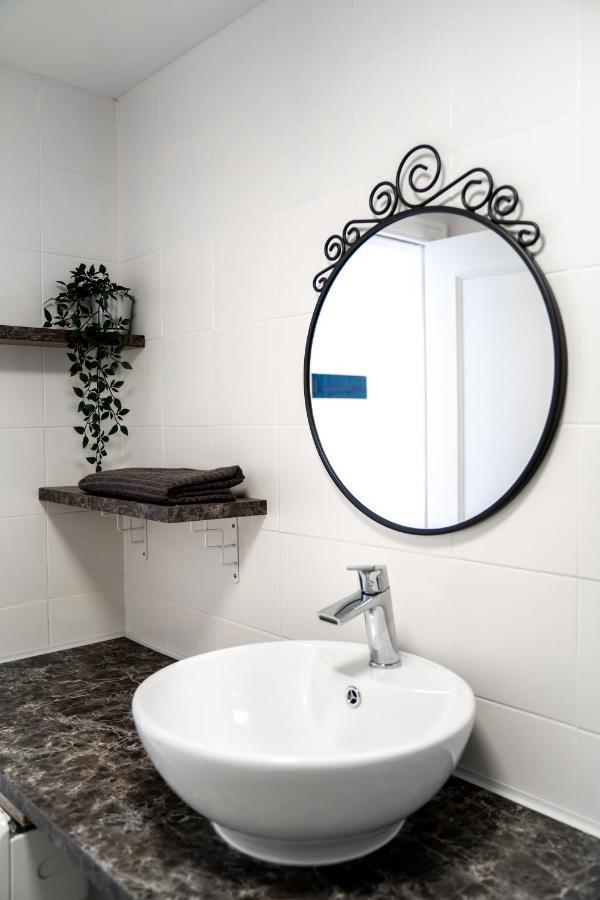 New & Renovated Vacation Apartment คอสตา เด อันตีกัว ภายนอก รูปภาพ