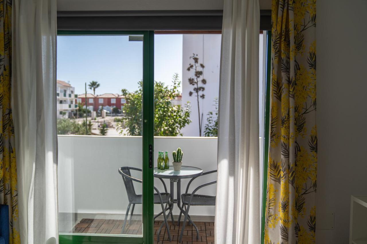 New & Renovated Vacation Apartment คอสตา เด อันตีกัว ภายนอก รูปภาพ